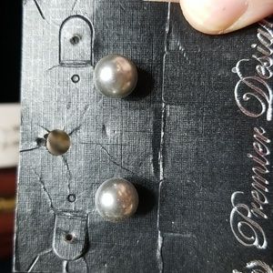 Premier Designs earrings